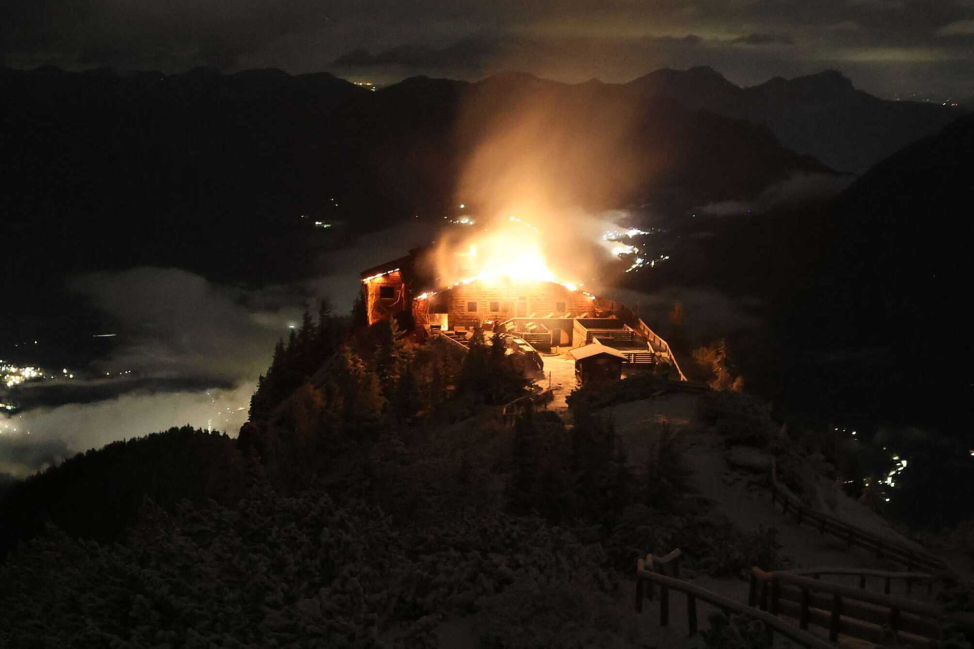 Fire devastates Eagle's Nest retreat built for Hitler in Germany; A suspect is detained — WESH 2 Orlando, Carrollton Community news