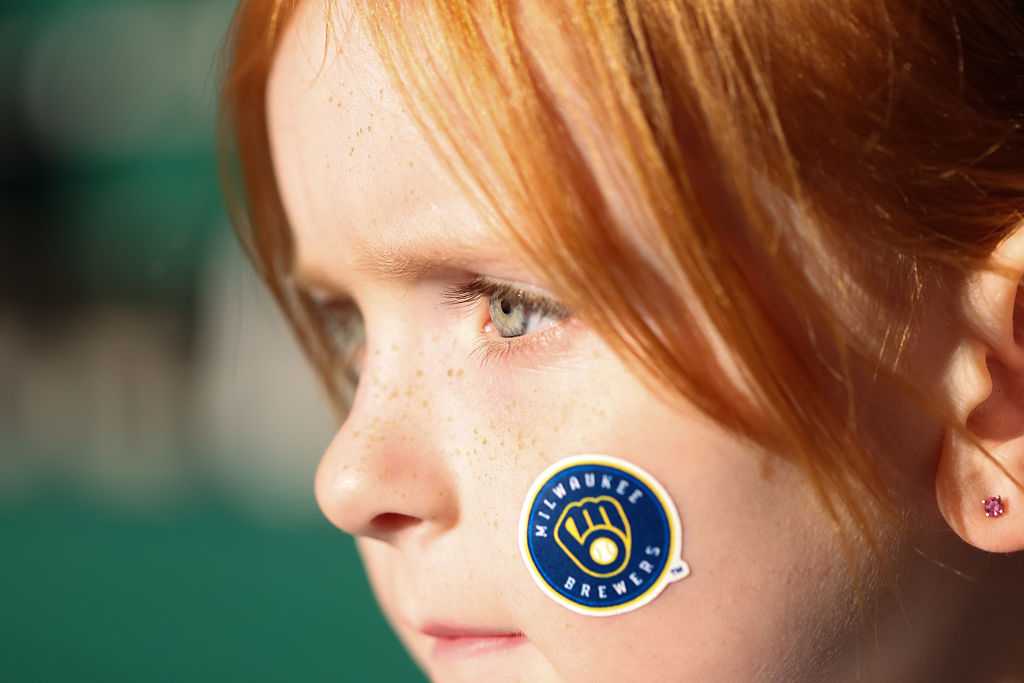 GALLERY: The 2026 World Series — WISN 12 Milwaukee, Carrollton Arts news