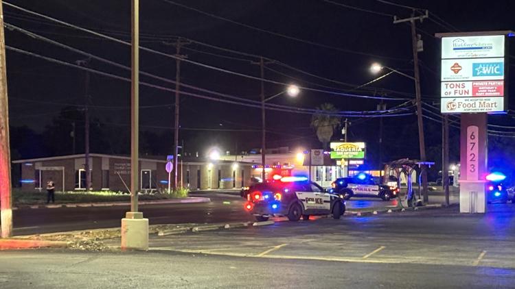Pedestrian rushed to hospital on south side after being hit by car, SAFD says — KENS 5 (San Antonio), Carrollton Health news