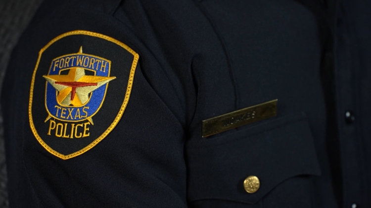 Fort Worth police officer dies after suffering medical emergency while on duty — Carrollton Health news